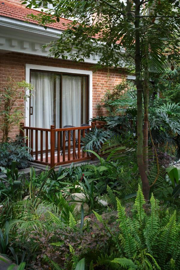 Hotel Thrive, A Tropical Courtyard Káthmándú Exteriér fotografie