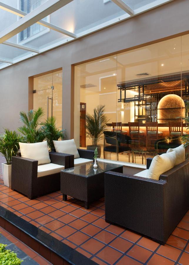Hotel Thrive, A Tropical Courtyard Káthmándú Exteriér fotografie